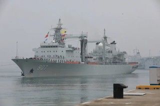 中国海军第40批护航编队起航奔赴亚丁湾