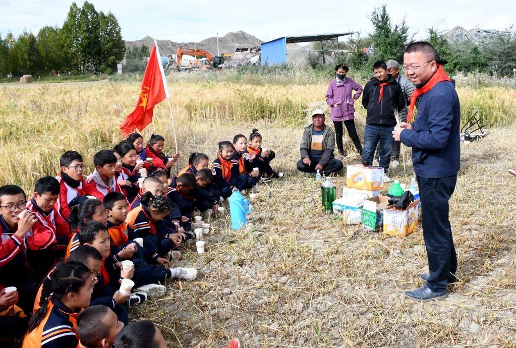 习近平总书记关切事丨跨越山海的情谊——对口援藏的暖心故事