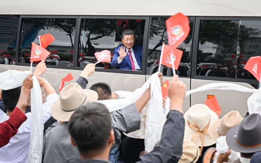 总书记西藏行｜记者手记：看着北斗星走不迷路，跟着共产党走会幸福