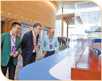 乘势而上 接续推进中国式现代化建设 ——第二十届中国经济论坛综述