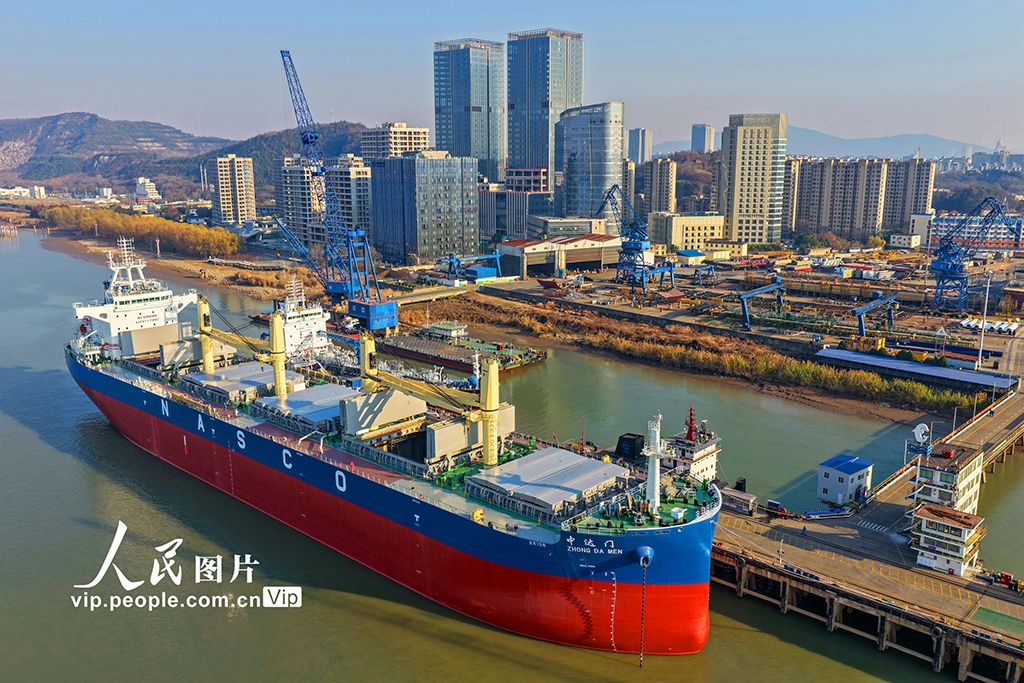 江苏南京：船企赶订单 冲刺“全年红”【5】