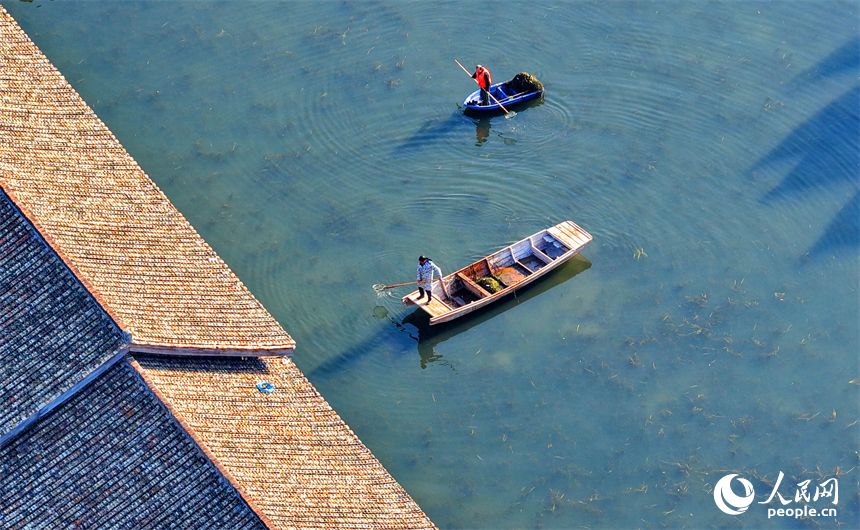 江西乐安：清漂护水优化旅游环境