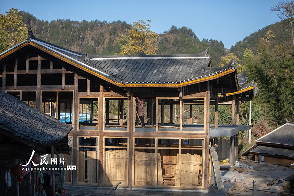 重庆秀山：修缮古村留住乡愁