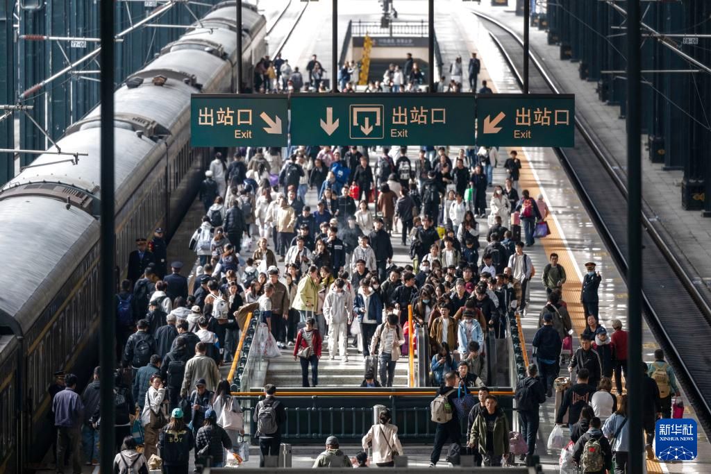 长假返程客流攀升