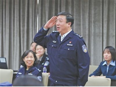 “我愿作一颗石子” ——追记北京市公安局原党委委员、副局长董亦军